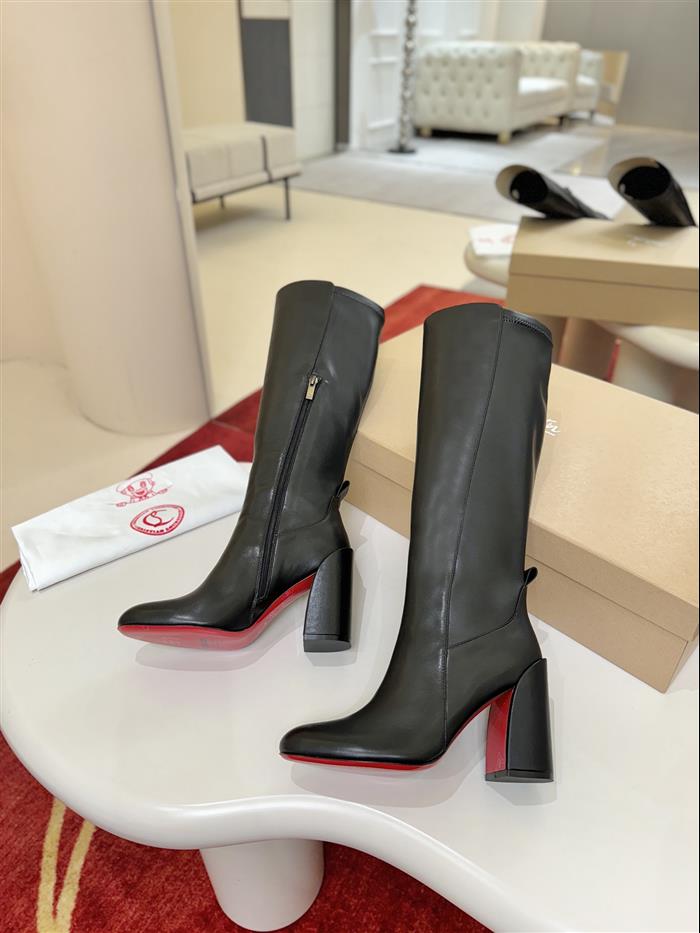 2025112818817241 590